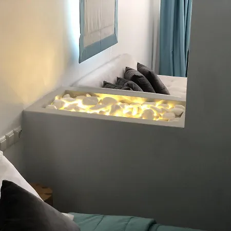 11 Отель Mykonos Town